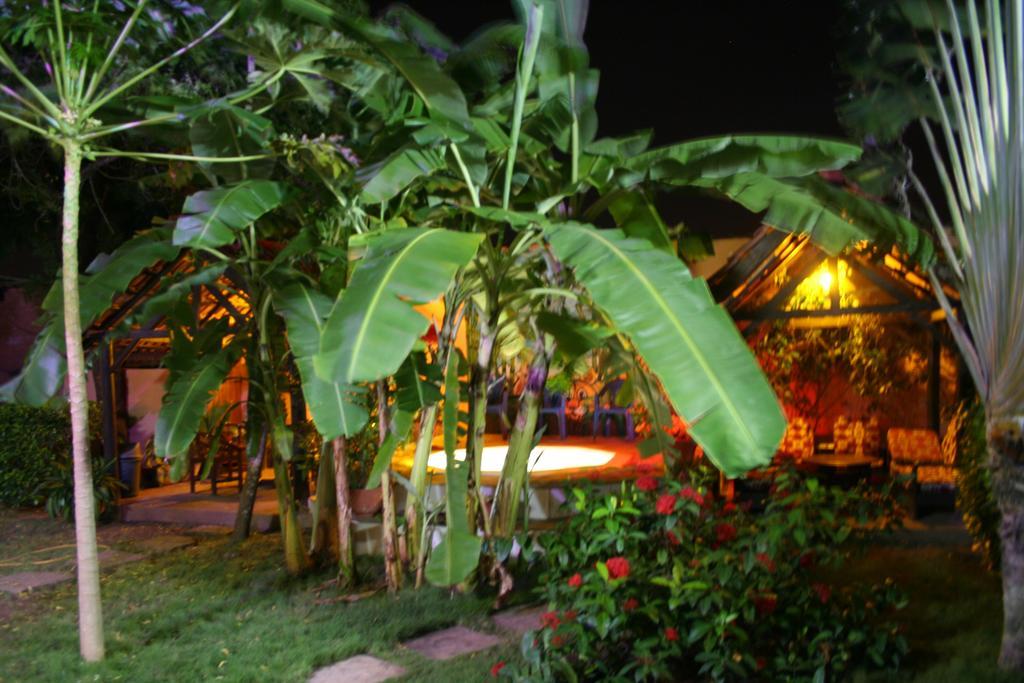 Hotel Aurore Lomé Exterior photo